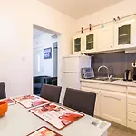 Beba - Peaceful Location 3* טרוגיר