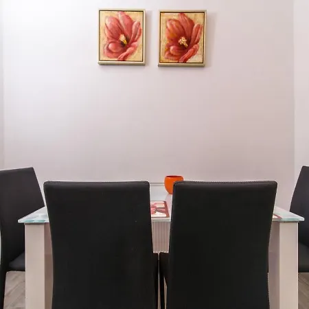 Beba - Peaceful Location Gasthof Trogir