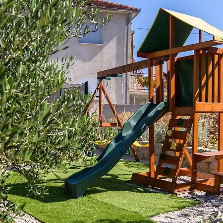 Beba - Peaceful Location Trogir